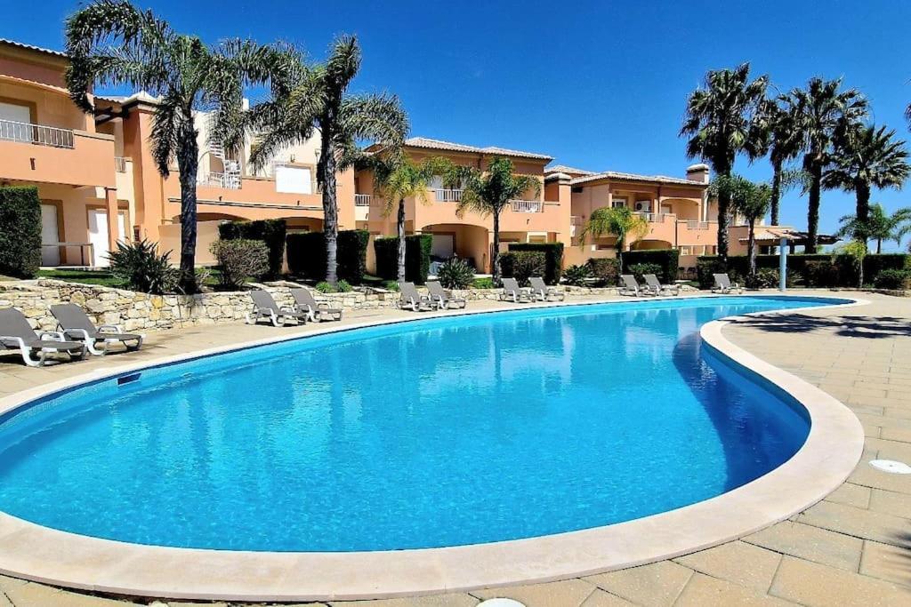 Deluxe 3 Bedroom Townhouse - Quinta Da Atalaia Lagos